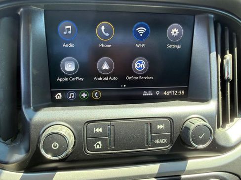 Used 2022 Chevrolet Colorado LT w/ Fleet Safety Package AWD/4WD image 15
