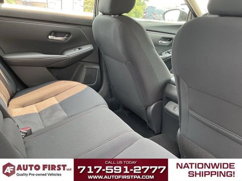 Used 2023 Nissan Sentra SR w/ Electronics Package FWD image 15