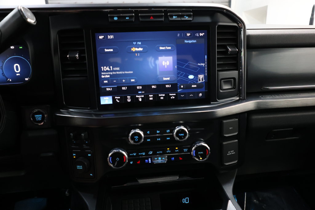Used 2023 Ford F350 Lariat w/ FX4 Off-Road Package AWD/4WD image 97