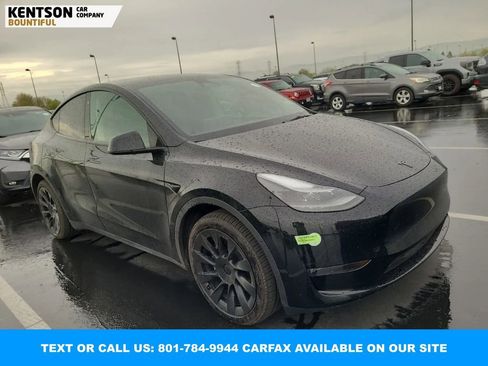 Used 2023 Tesla Model Y Long Range image 6