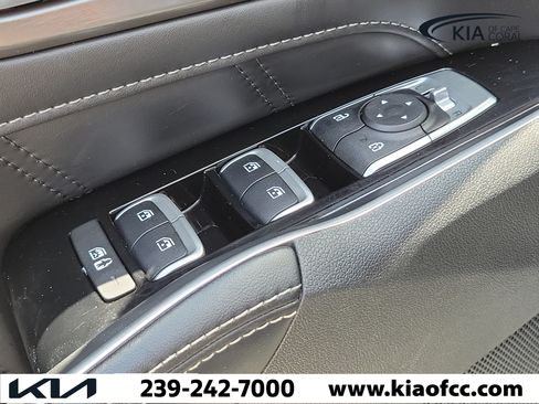 Used 2022 Kia Sorento SX AWD/4WD image 26
