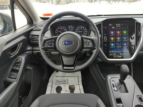 Used 2025 Subaru Crosstrek 2.0i Premium image 19