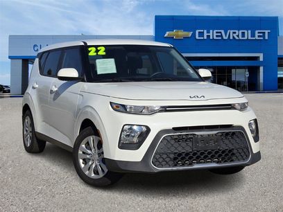 Used 2022 Kia Soul LX