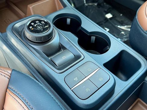 Certified 2024 Ford Maverick Lariat image 23