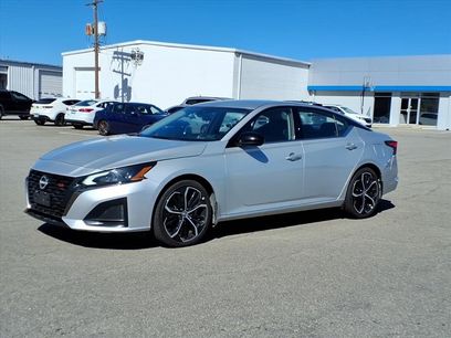 Used 2024 Nissan Altima 2.5 SR