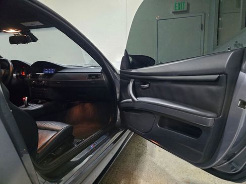 Used 2013 BMW M3 Coupe image 24