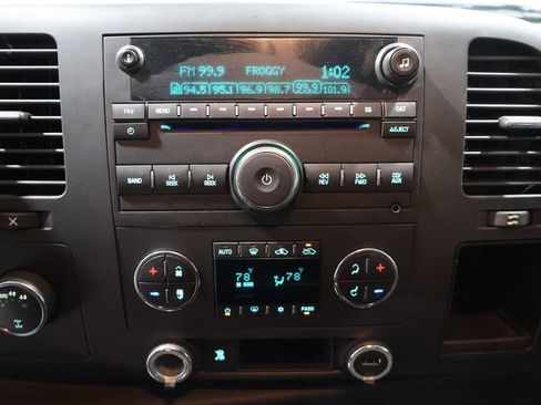 Used 2011 Chevrolet Silverado 1500 LT w/ All-Star Edition image 43