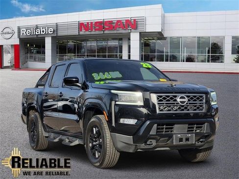 Certified 2023 Nissan Frontier SV w/ Midnight Edition Package image 1