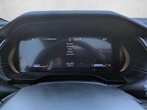 Used 2024 Jeep Grand Cherokee Limited image 11