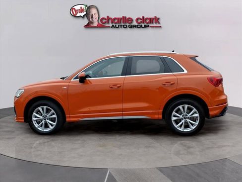 Used 2025 Audi Q3 2.0T Premium image 2