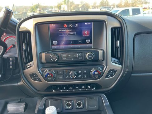 Used 2015 GMC Sierra 2500 Denali w/ Duramax Plus Package image 10