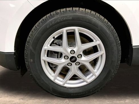 Used 2023 Ford Edge SEL image 35