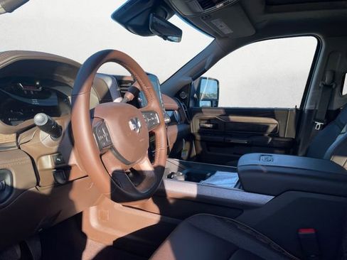 New 2026 RAM 2500 Limited image 9