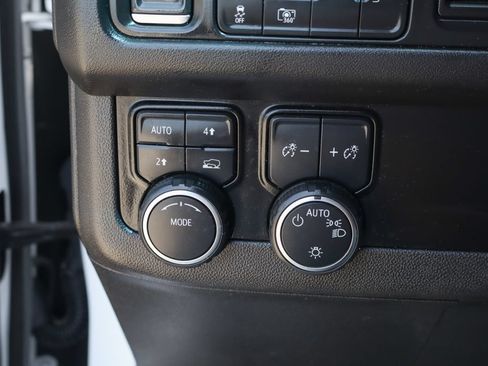 Used 2022 Chevrolet Tahoe RST w/ Sport Performance Package AWD/4WD image 23