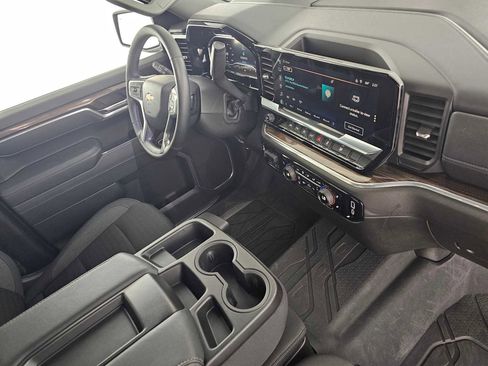 Used 2025 Chevrolet Silverado 1500 LT w/ Safety Package image 11