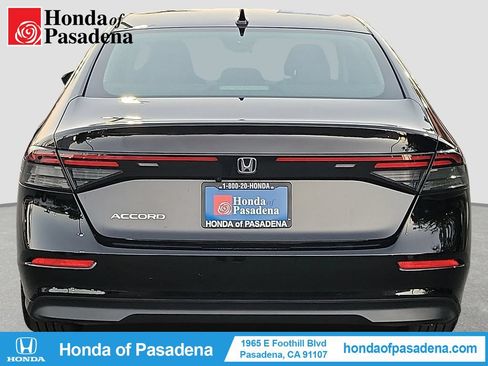 Certified 2023 Honda Accord LX image 3