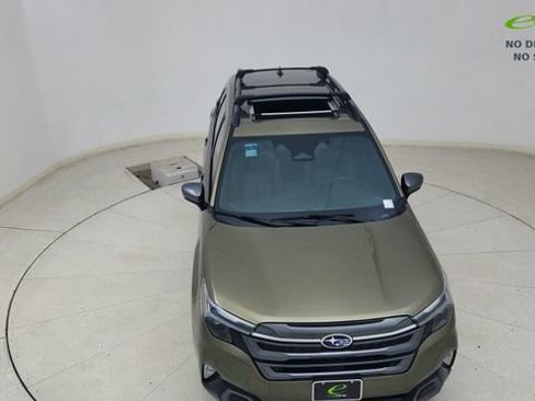 Used 2025 Subaru Forester Limited AWD/4WD image 72