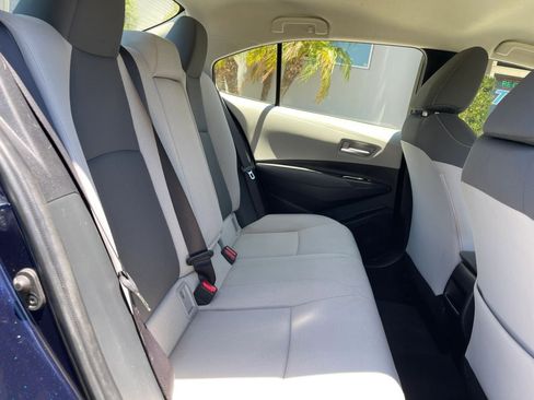 Used 2021 Toyota Corolla LE FWD image 23