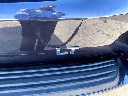 Certified 2022 Chevrolet Suburban LT image 30