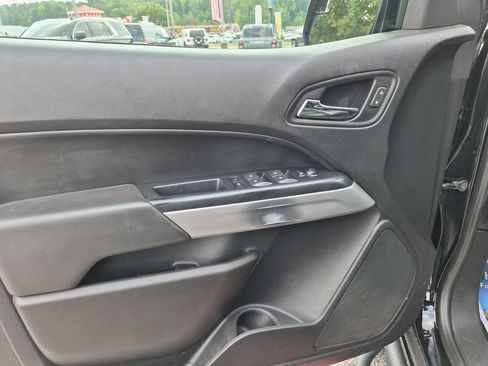 Used 2021 Chevrolet Colorado ZR2 AWD/4WD image 12