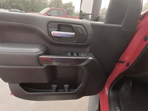 Certified 2022 GMC Sierra 3500 SLE w/ X31 Off-Road Package image 21