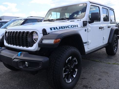 Used 2024 Jeep Wrangler Unlimited Rubicon 4xe AWD/4WD image 1