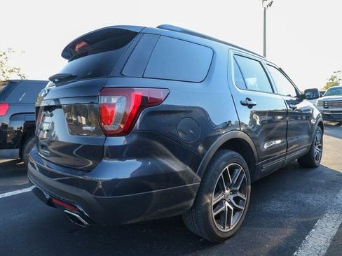 Used 2017 Ford Explorer Sport w/ Equipment Group 401A image 4