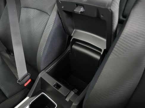 Used 2015 Honda Accord LX image 30