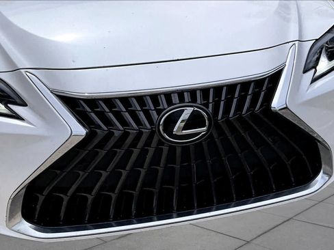 Used 2023 Lexus ES 350 w/ Premium Package FWD image 30