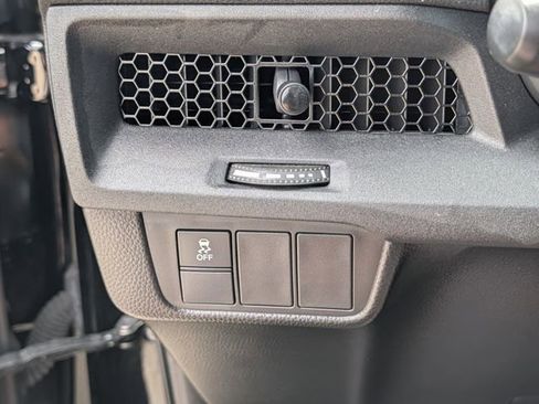 Used 2024 Honda CR-V Sport image 19