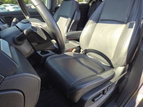 Certified 2024 Honda Odyssey EX-L image 27