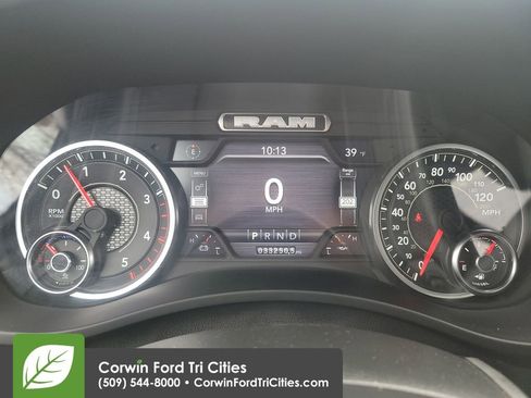 Used 2024 RAM 3500 Laramie AWD/4WD image 26
