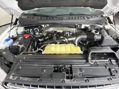 Used 2020 Ford F150 XLT w/ Equipment Group 302A Luxury AWD/4WD image 26