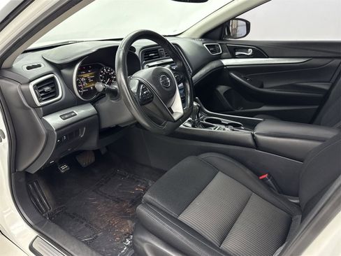 Used 2017 Nissan Maxima 3.5 S image 12