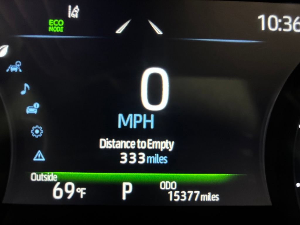 Used 2026 Toyota Sienna LE AWD/4WD image 25