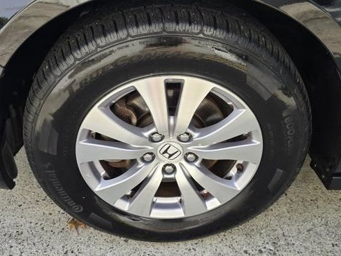 Used 2016 Honda Odyssey SE image 9