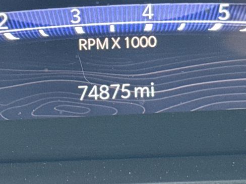 Used 2023 Jeep Grand Cherokee L Laredo image 21