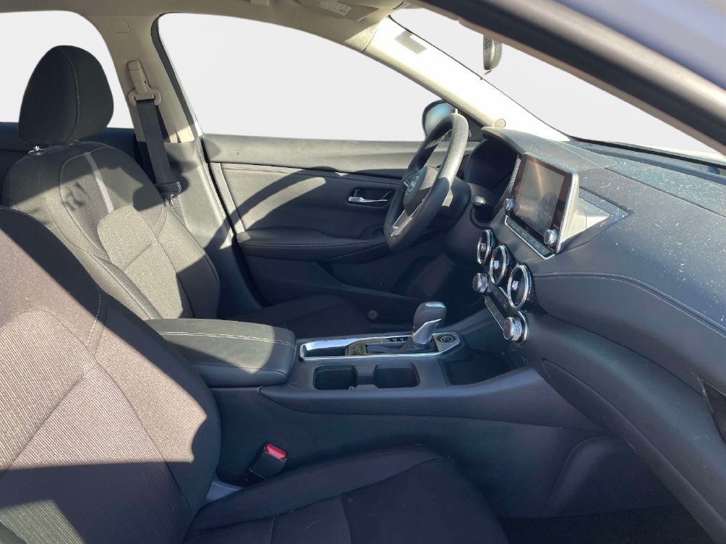 Used 2025 Nissan Sentra SV FWD image 10