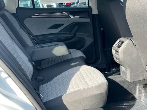 New 2025 Volkswagen Tiguan S image 13