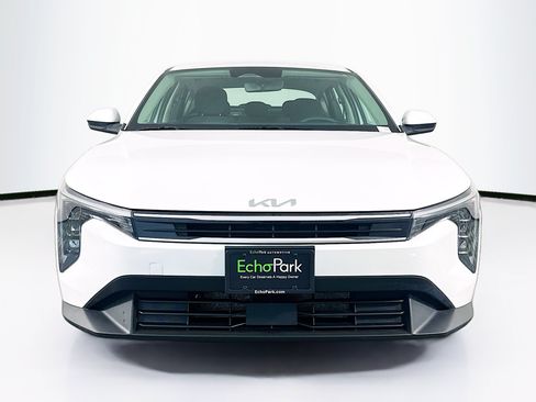 Used 2025 Kia K4 FWD image 2