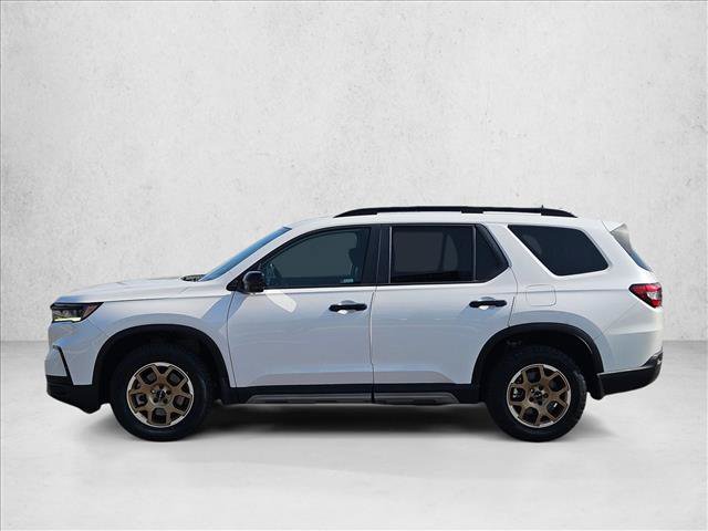 Used 2024 Honda Pilot TrailSport image 9