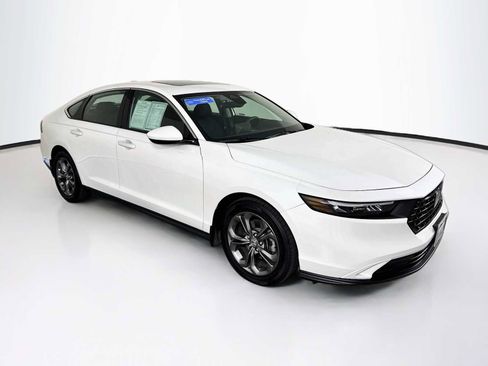 Certified 2024 Honda Accord EX image 1