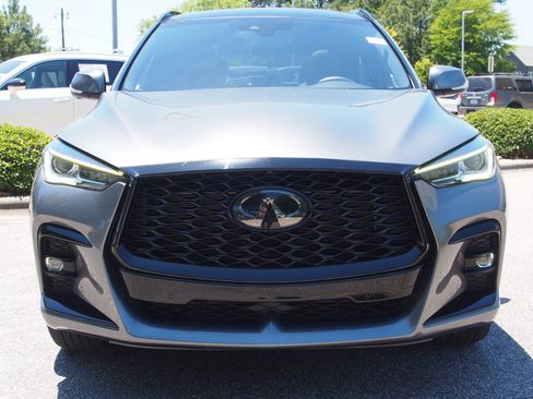 Used 2023 INFINITI QX50 Sport FWD image 3