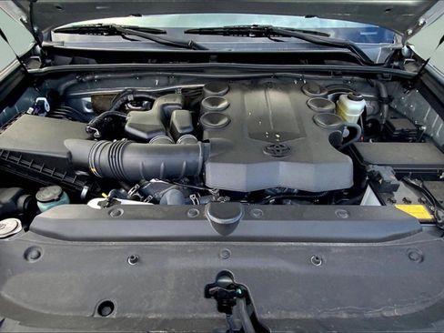 Used 2023 Toyota 4Runner SR5 Premium w/ Moonroof Package image 13