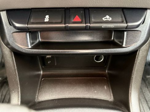 Used 2018 Chevrolet Colorado W/T image 30