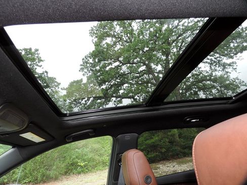 New 2026 Cadillac XT5 Premium Luxury image 10