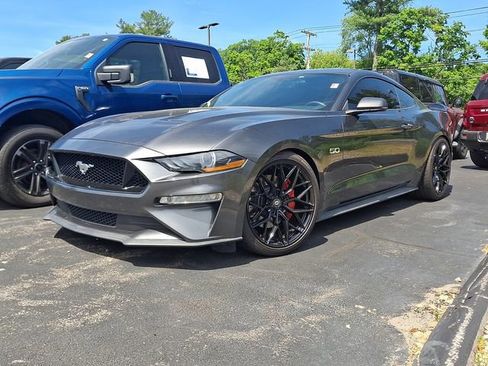 Used 2018 Ford Mustang GT Premium RWD image 2