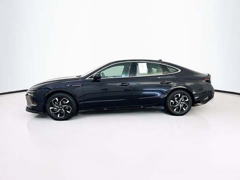 Used 2024 Hyundai Sonata SEL FWD image 4