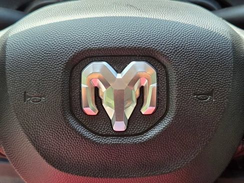 Used 2023 RAM ProMaster 2500 FWD image 25