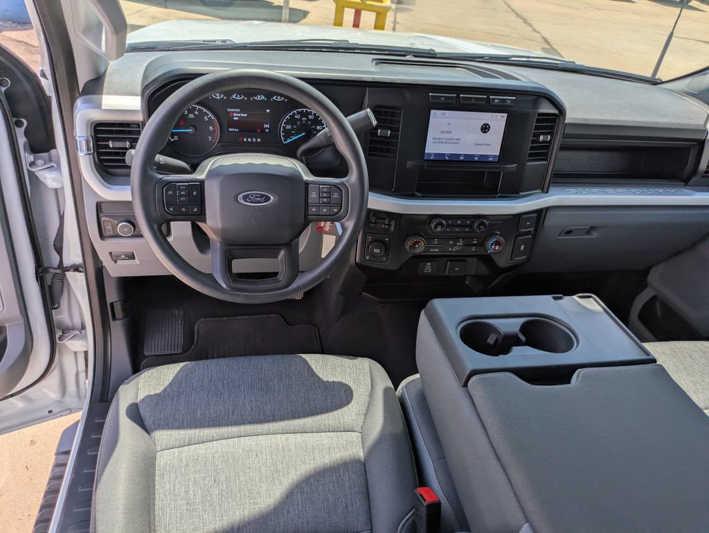 Used 2024 Ford F250 XL w/ STX Appearance Package AWD/4WD image 9